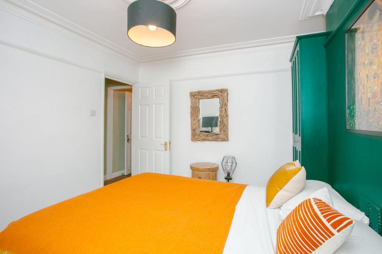 Modern Garden Apartment Camden ลอนดอน ภายนอก รูปภาพ