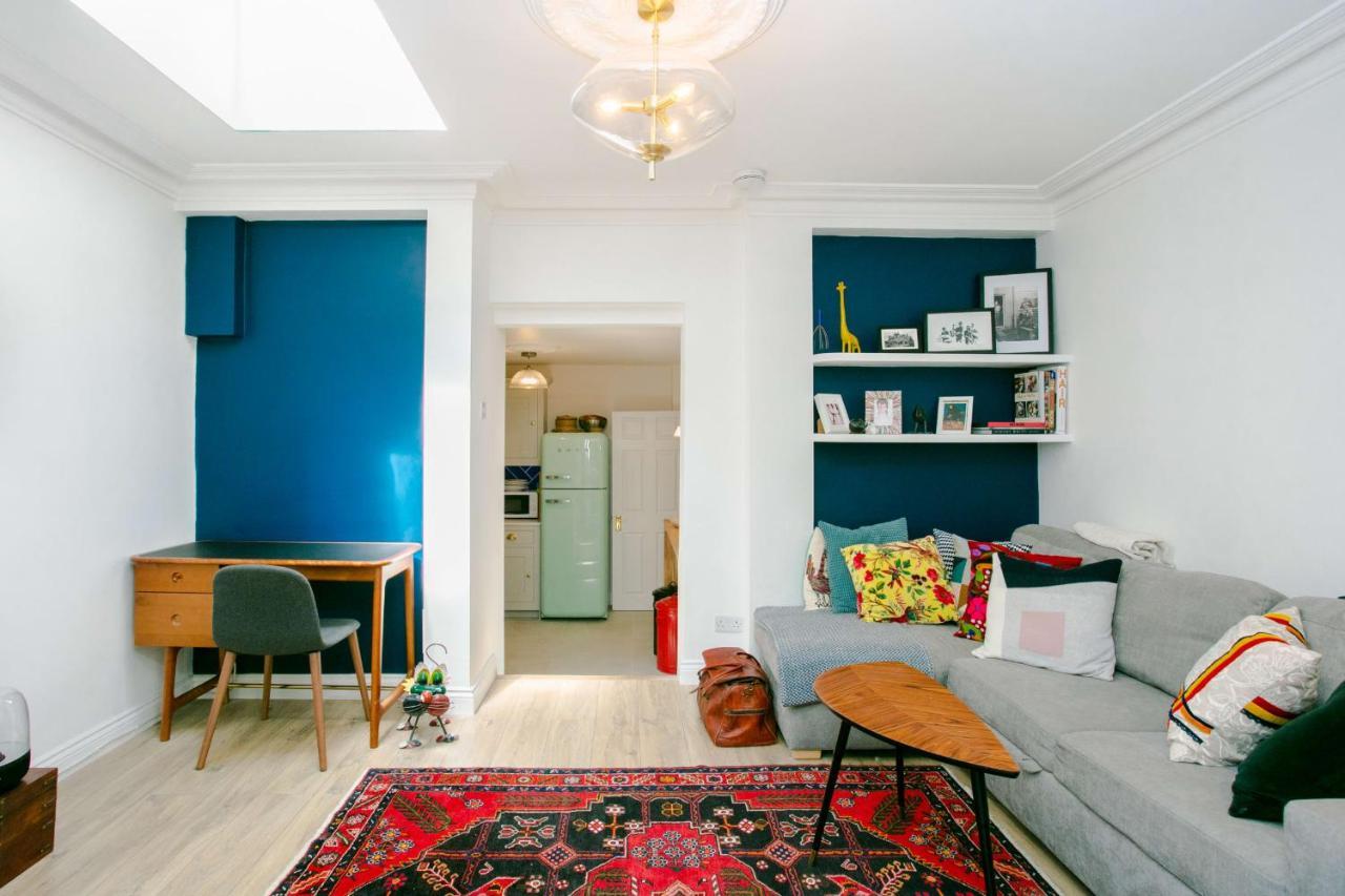Modern Garden Apartment Camden ลอนดอน ภายนอก รูปภาพ